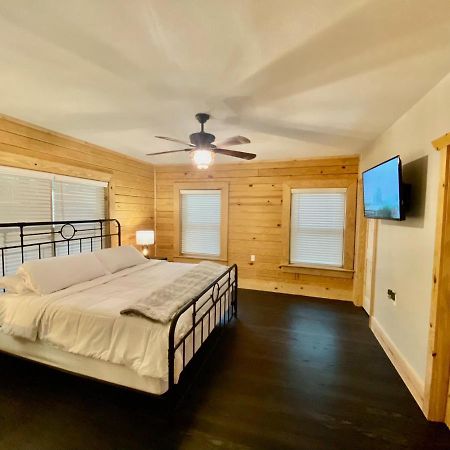 Cabin At Chitt'S Creek Emory Extérieur photo