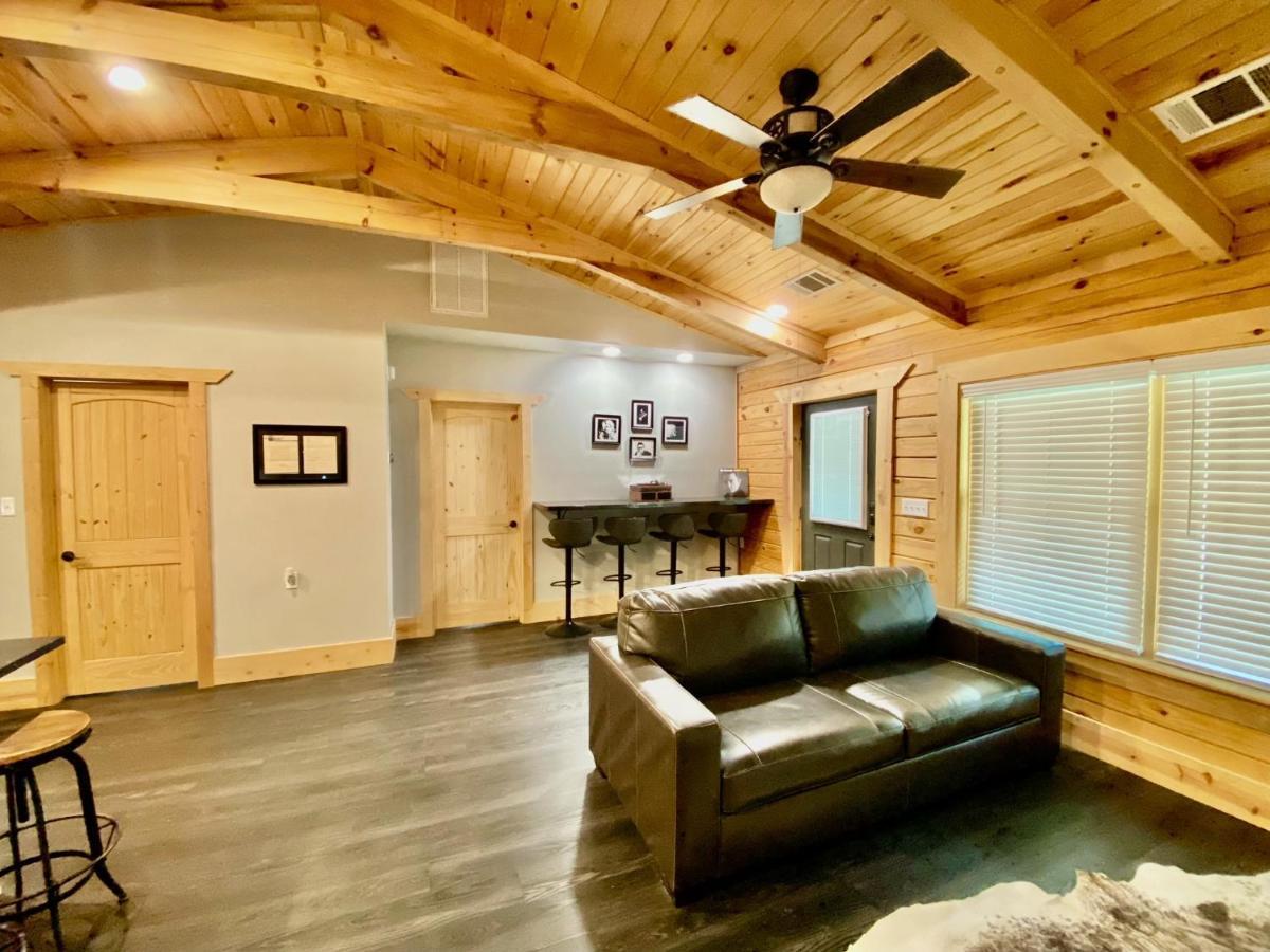 Cabin At Chitt'S Creek Emory Extérieur photo