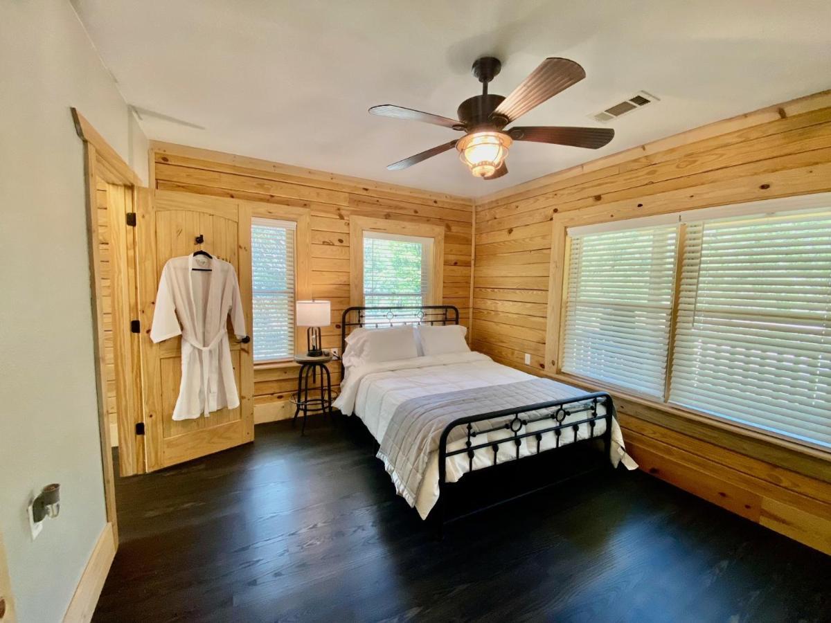 Cabin At Chitt'S Creek Emory Extérieur photo