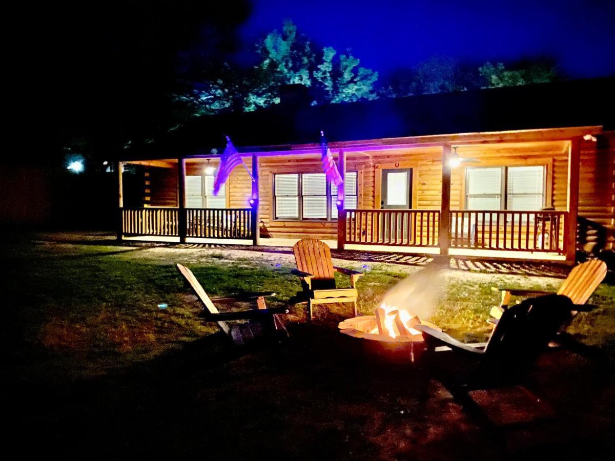 Cabin At Chitt'S Creek Emory Extérieur photo