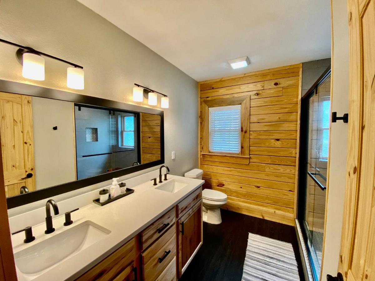 Cabin At Chitt'S Creek Emory Extérieur photo